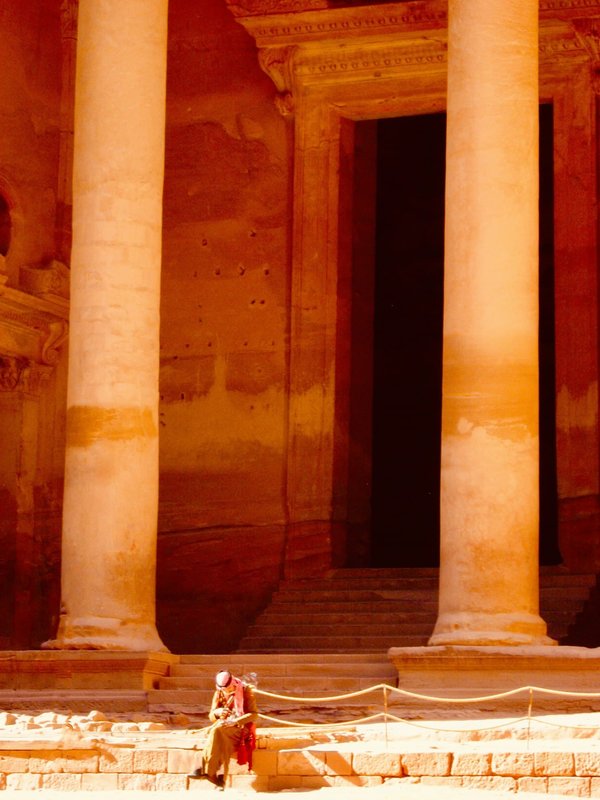 Comment planifier une visite des sites archéologiques de Petra en Jordanie?